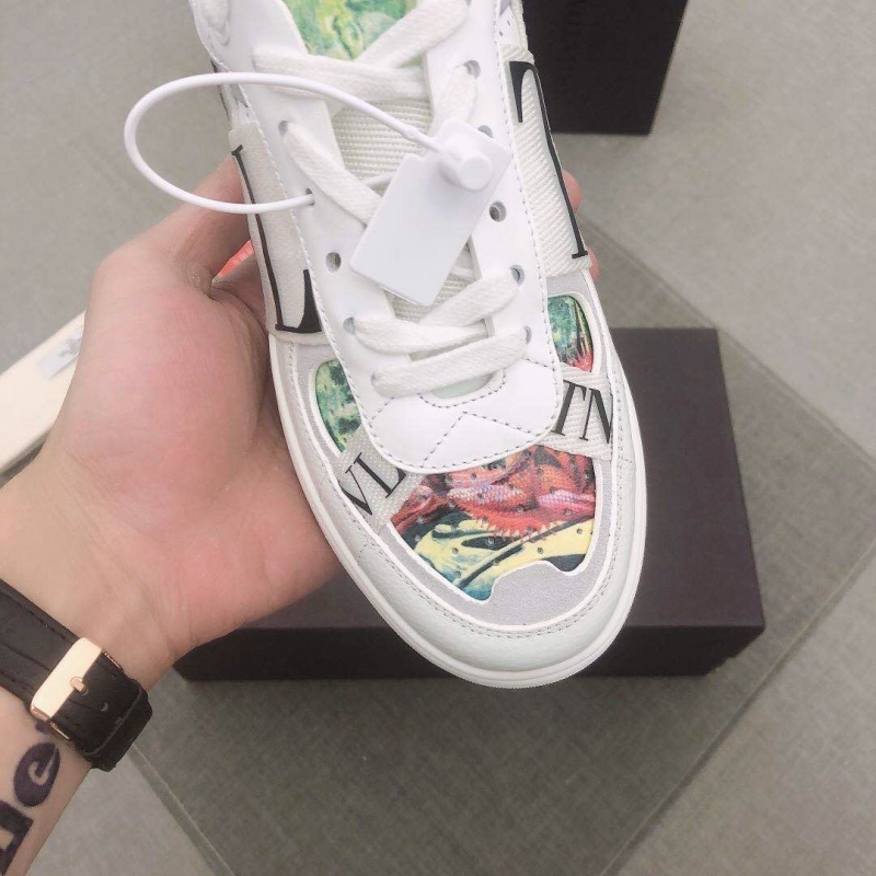 Valentino Sneakers